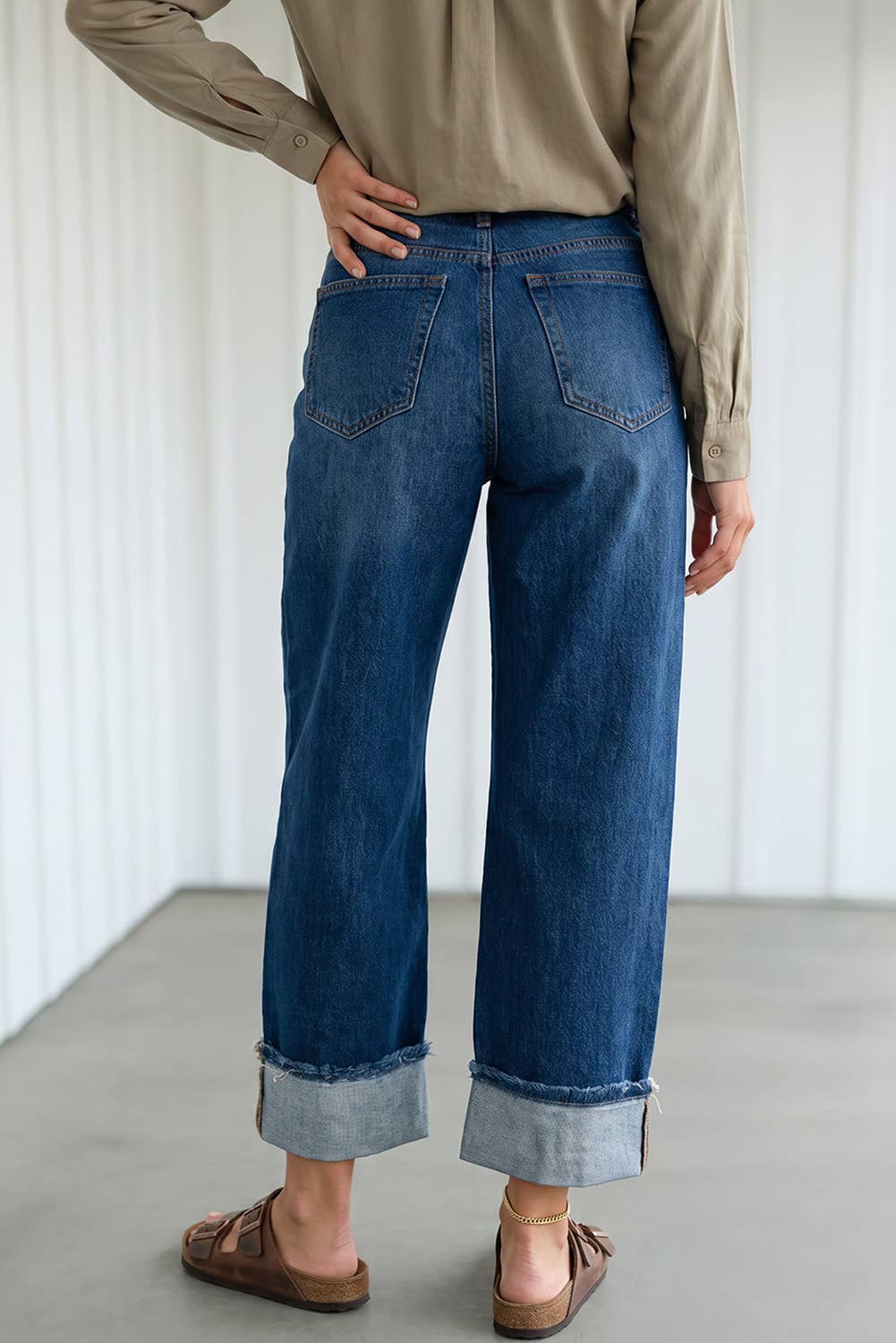 Leslie Raw Hem Turnup Jeans