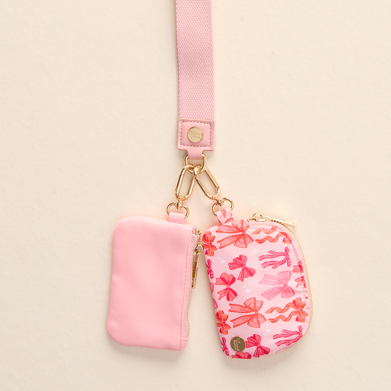 Blushing bows wristlet wallet