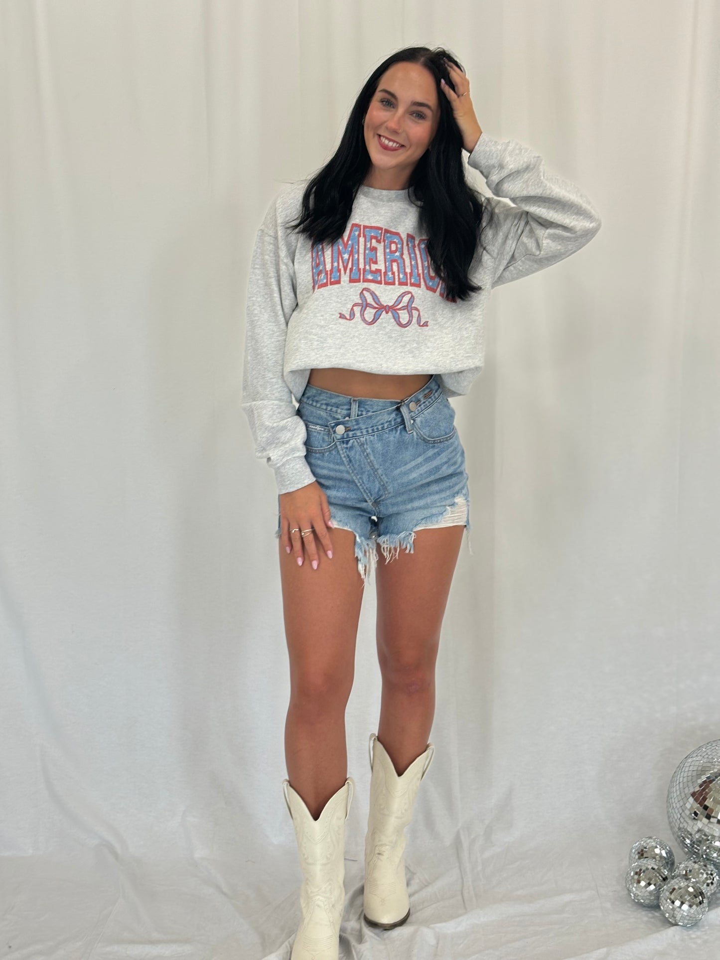 AMERICA BOW OVERSIZED SWEATSHIRTS