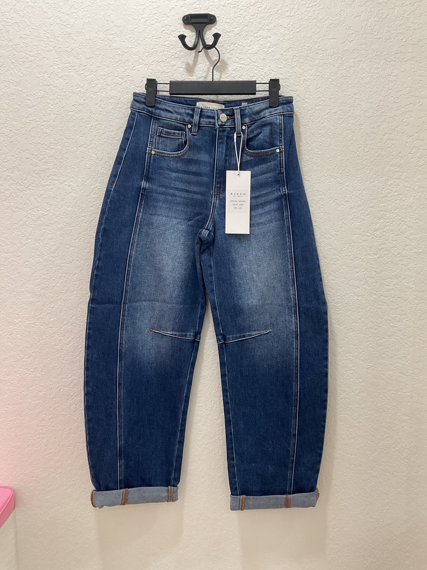 Dark Wash Barrel Risen Jeans