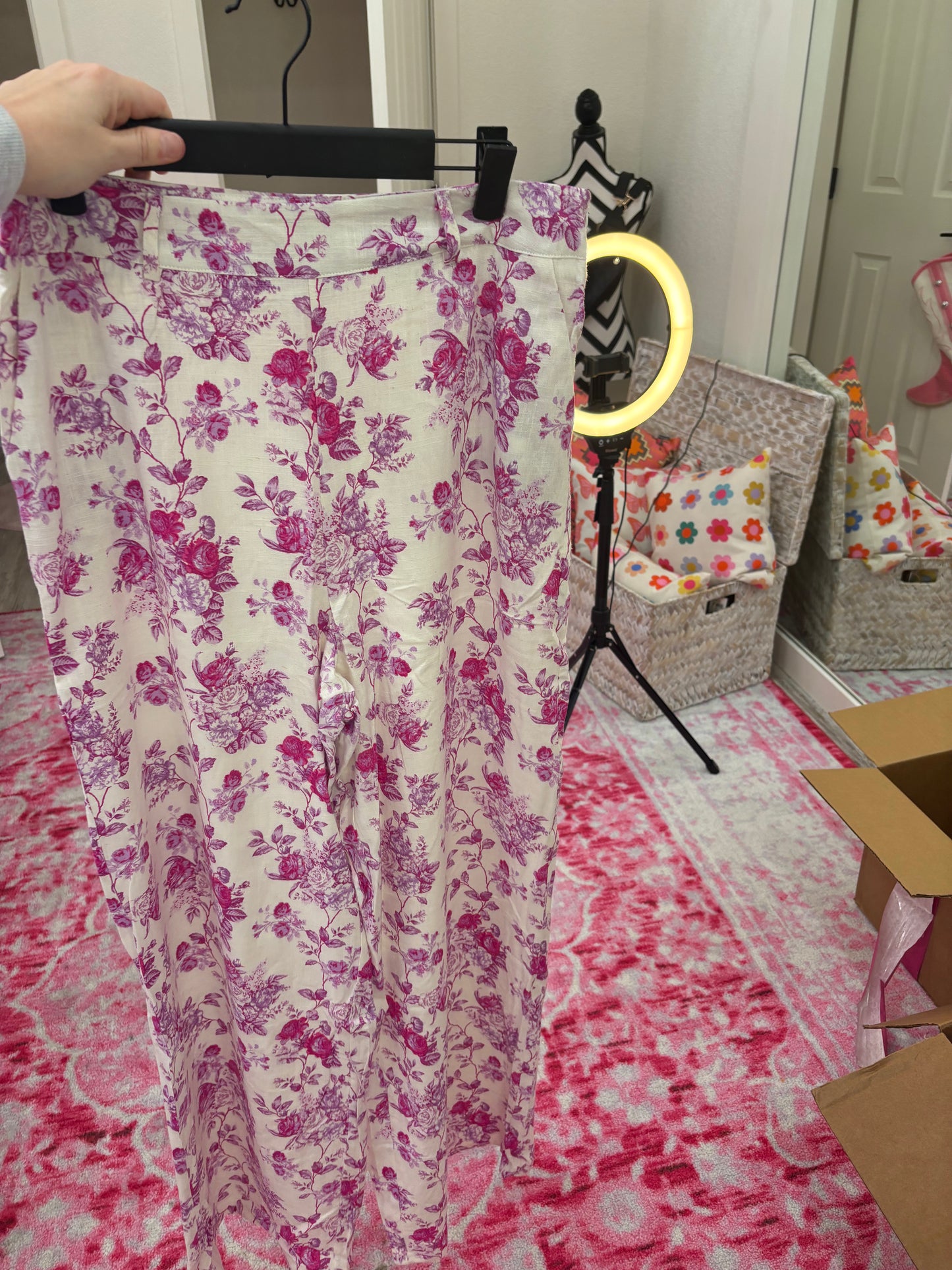 Pretty Follies Pink Set