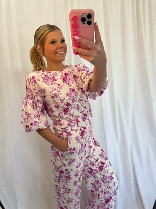 Pretty Follies Pink Set