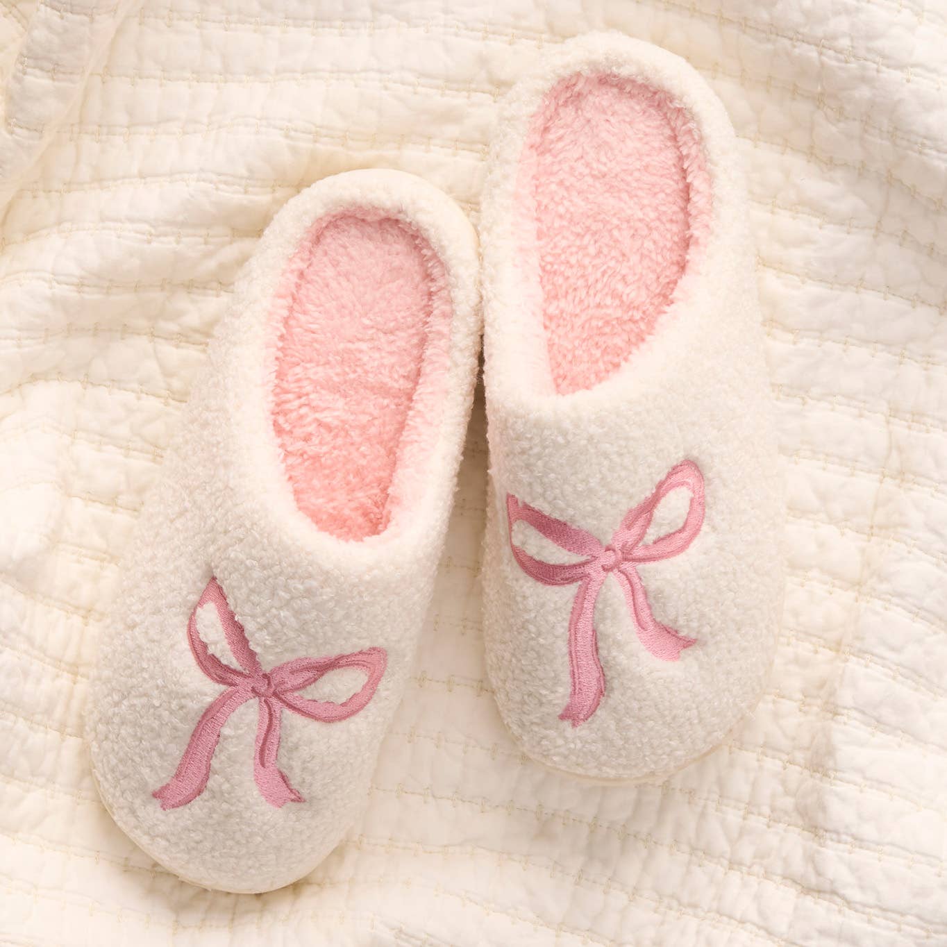Fuzzy Slippers-Bow Pink M/L
