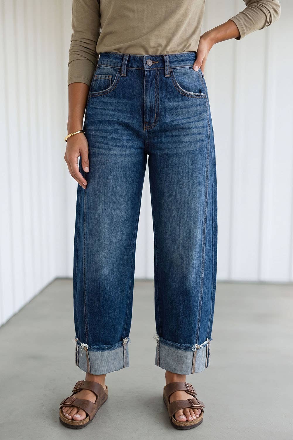 Leslie Raw Hem Turnup Jeans