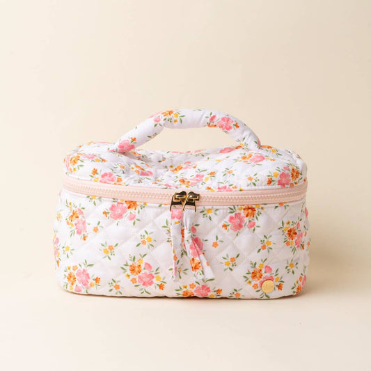 Glam & Go Quilted Cosmetic Bag–Endless Daydream Cream
