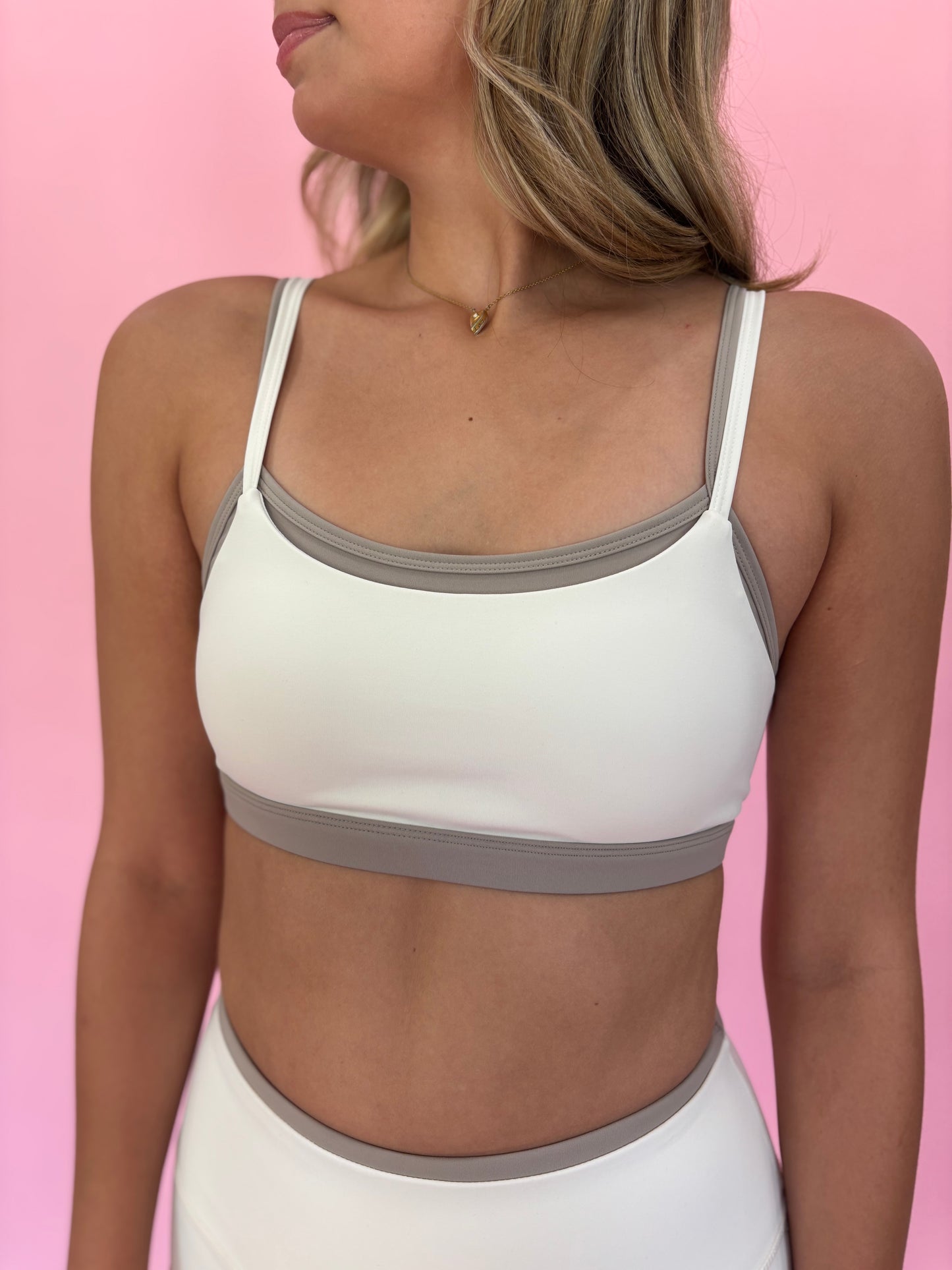 DOUBLE LAYERED SPORTS BRA
