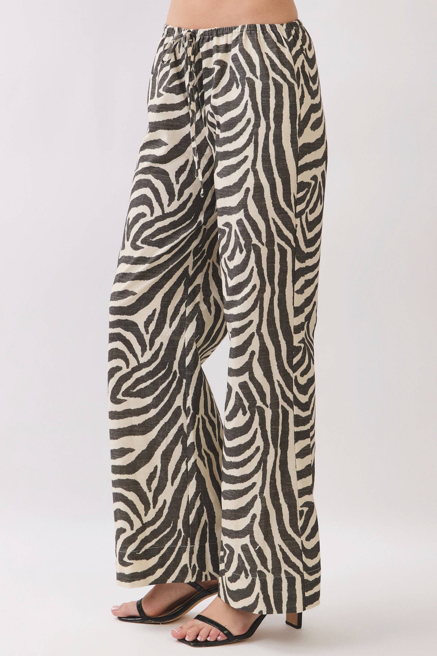 Zuri Wide Leg Pants