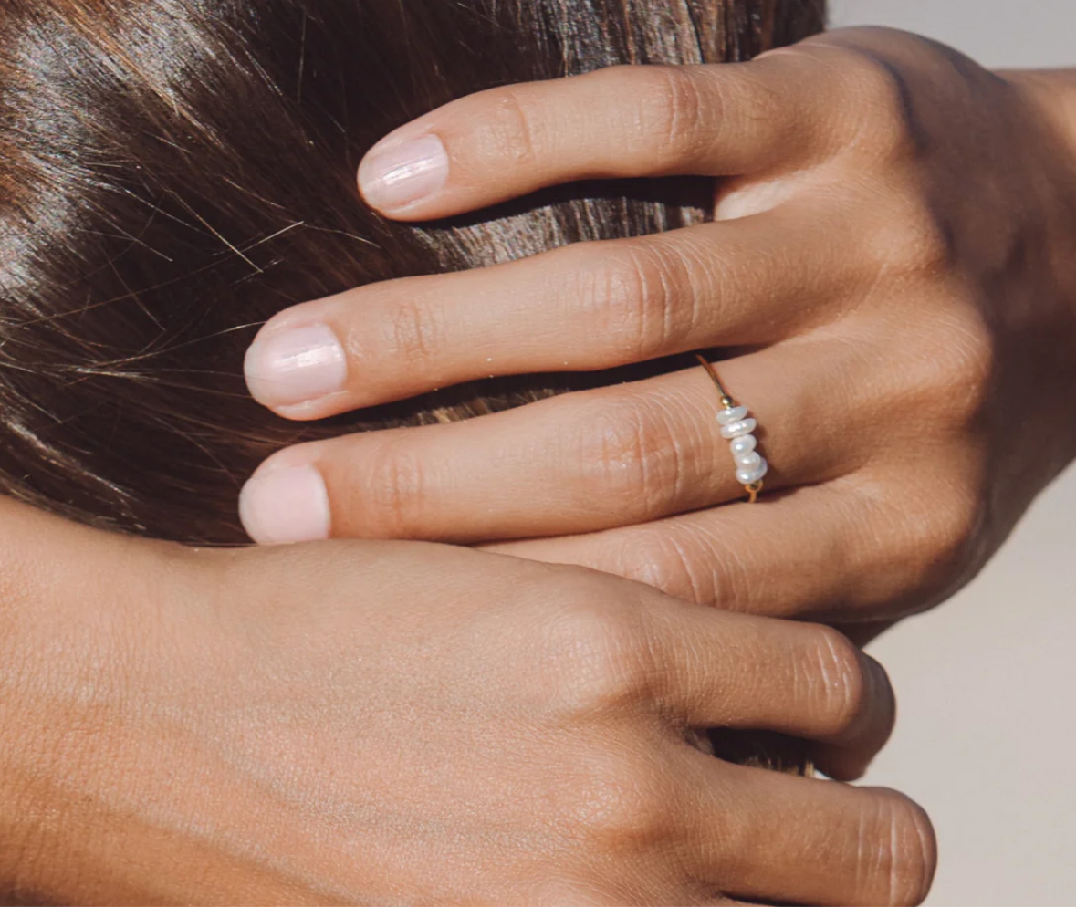 Atolea mini pearl ring