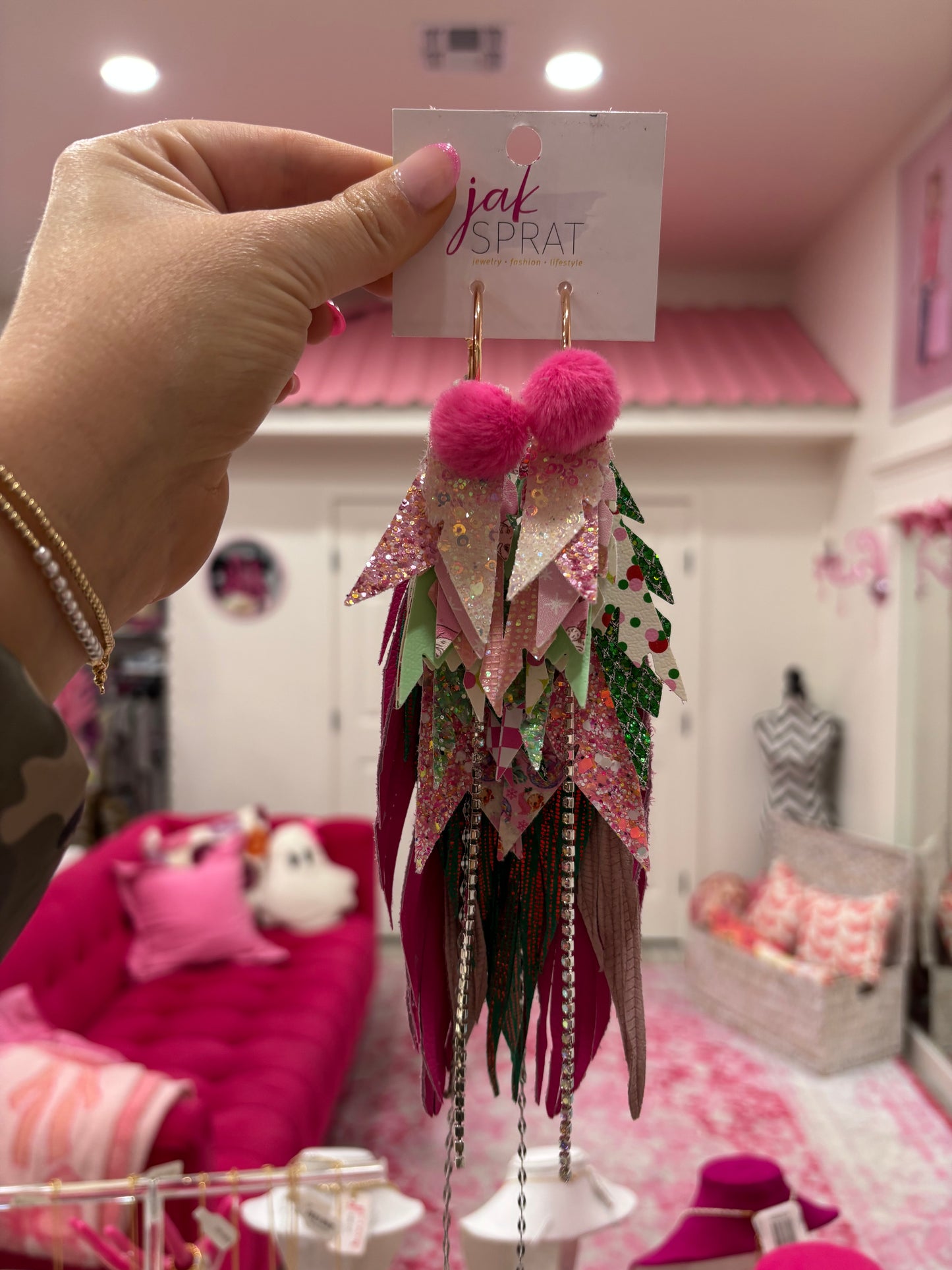 Jak Sprat Mega Mic Drop Earings