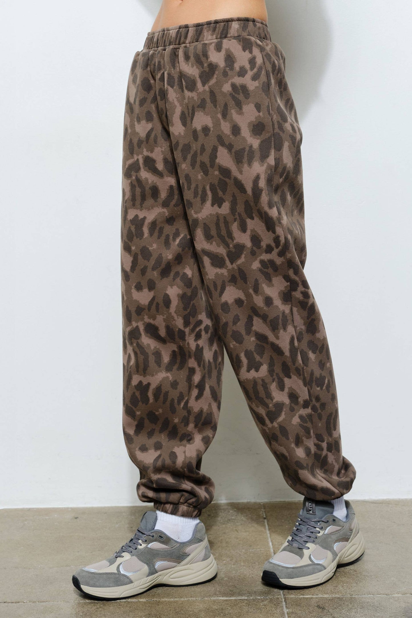 RUTHLESS LEOPARD JOGGERS