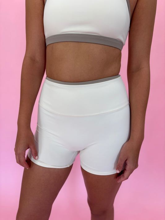 Contrast Binding Biker Shorts